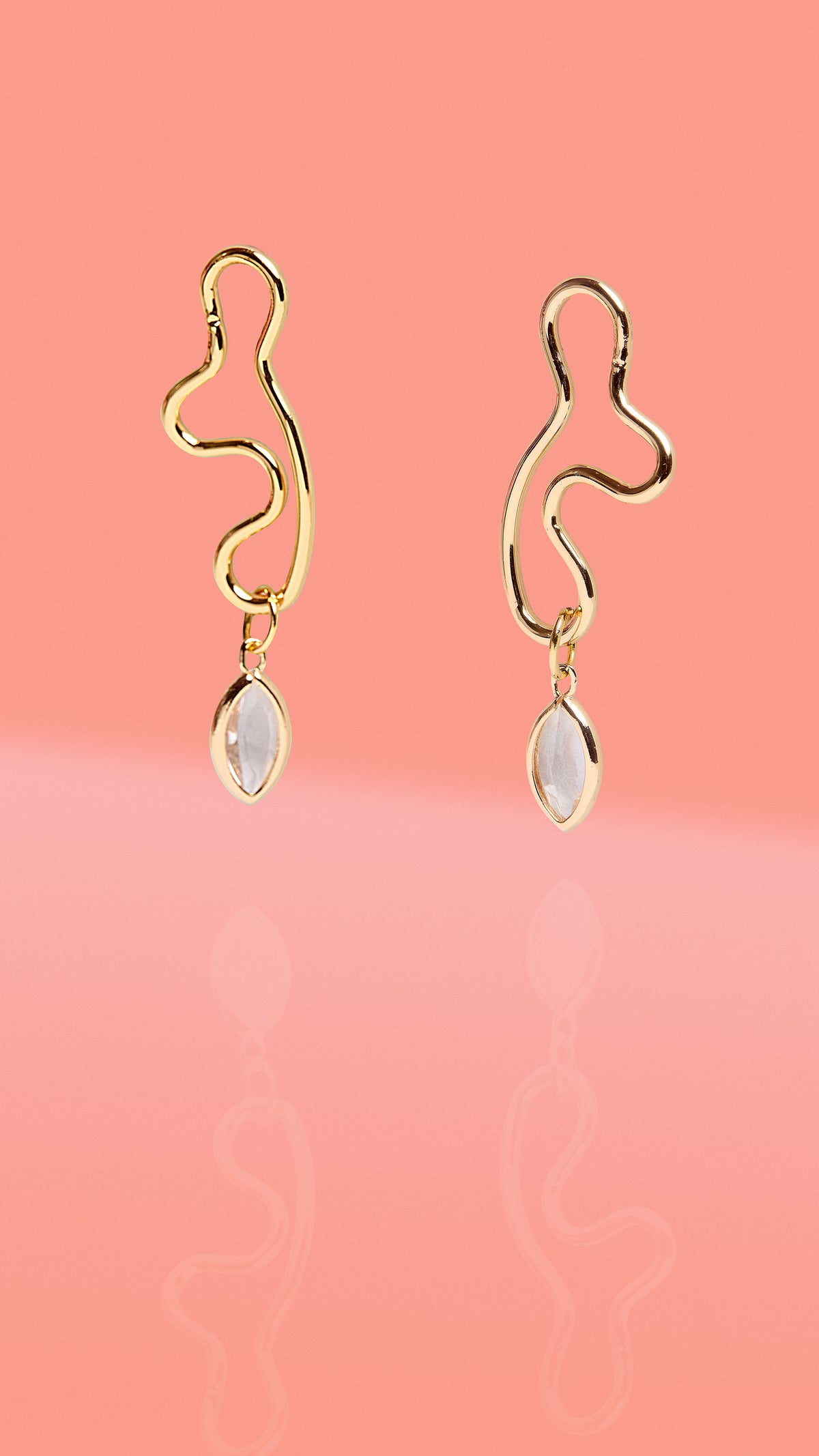 Abstract Wiggle Gold Plated Hoop Clear Glass Charm