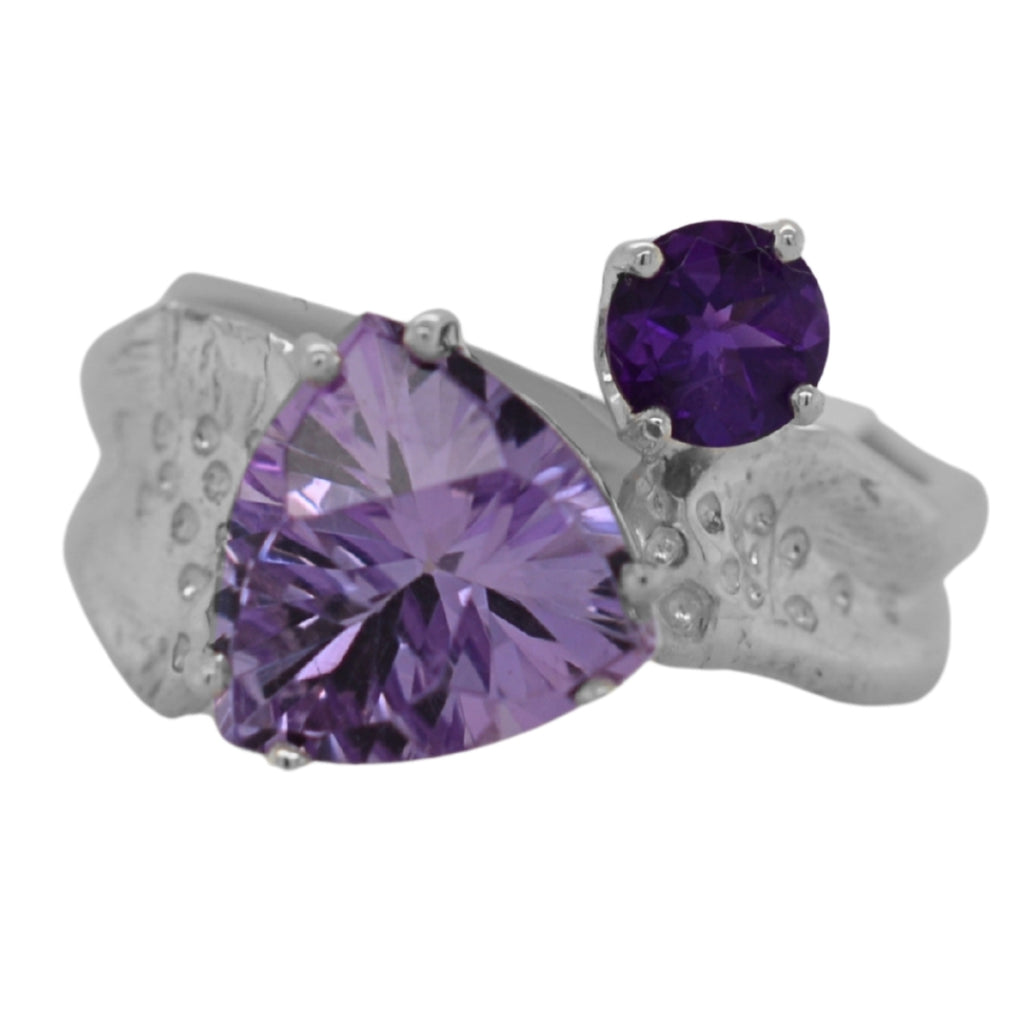 Amethyst Songbird in Sunlight Ring