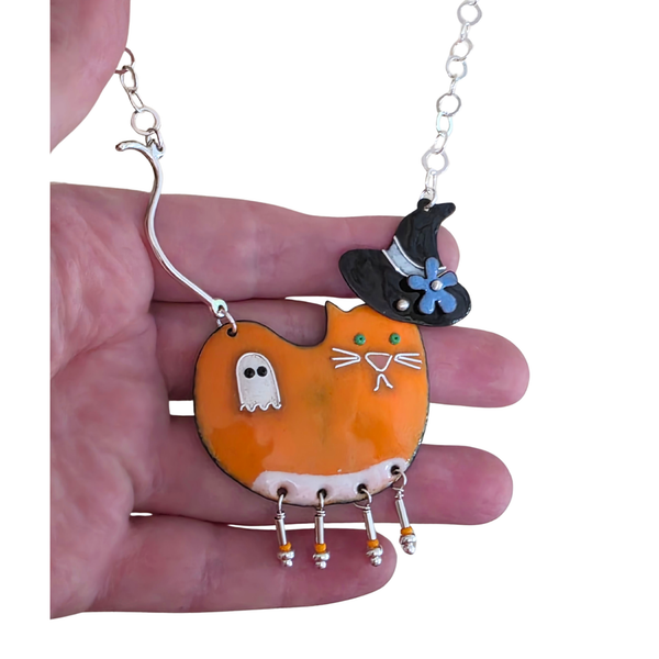 Boo Potato Cat Necklace