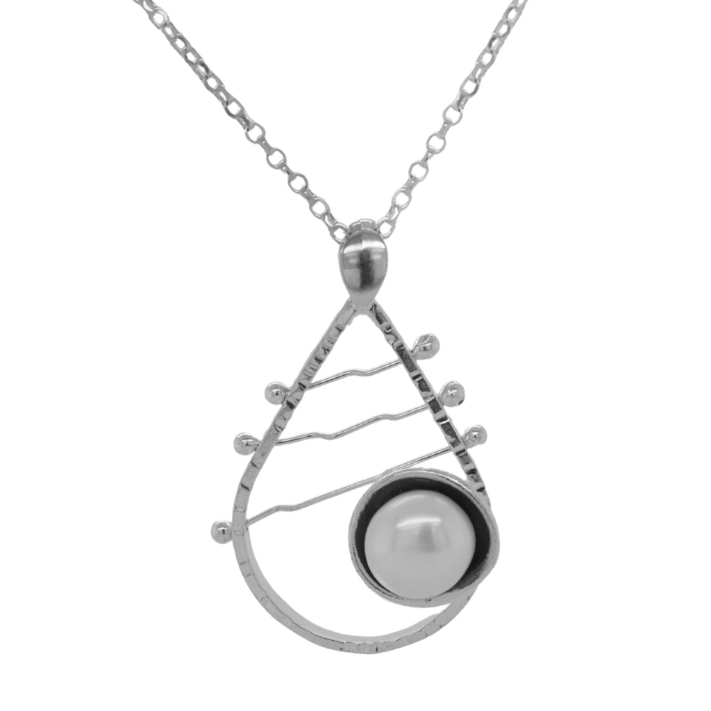 Daybreak Pearl Necklace