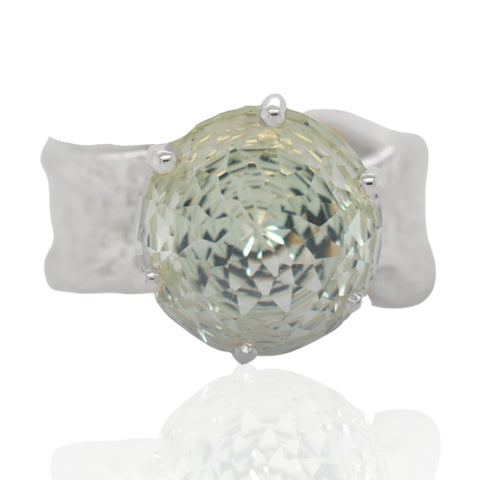 Green Amethyst Lily Burst Ring