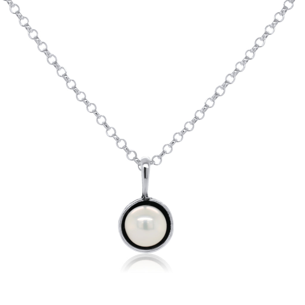 Mini Pearl Necklace with Patina
