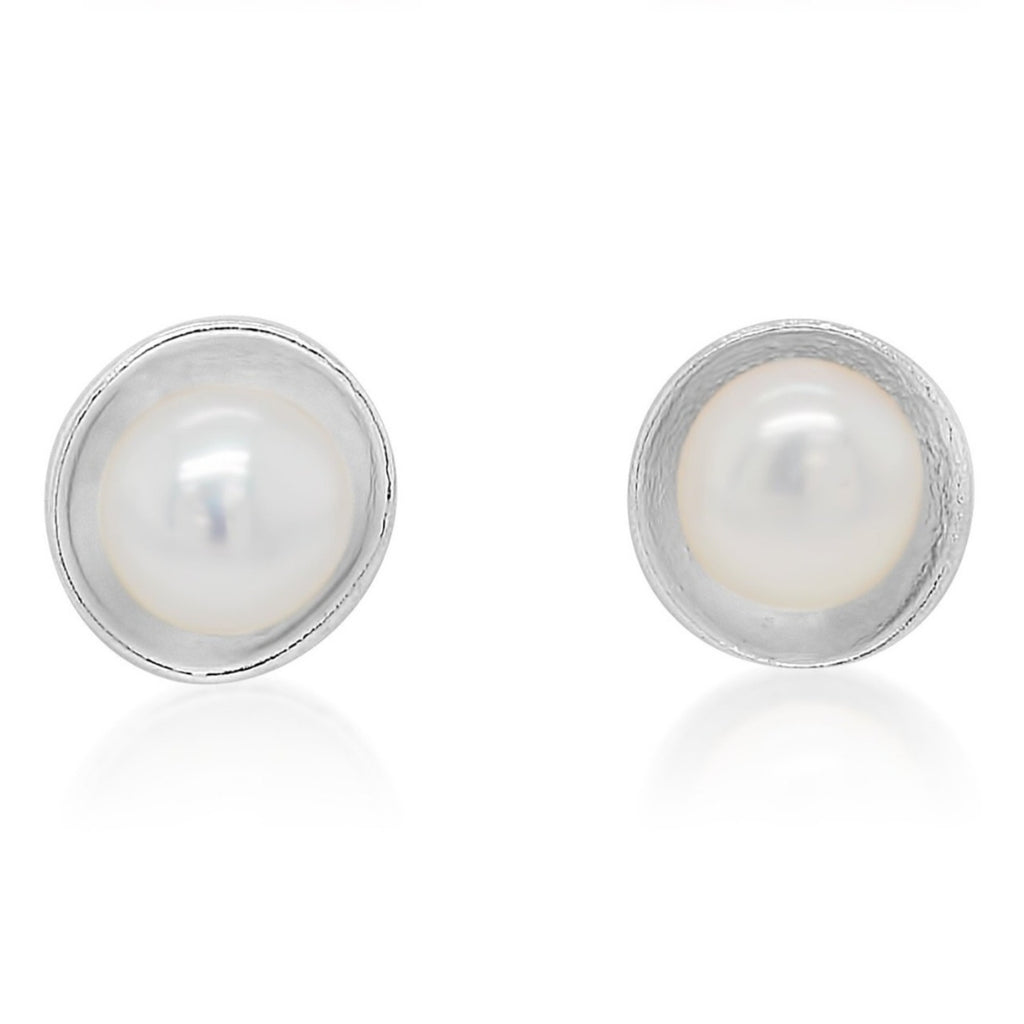 Pearl Studs