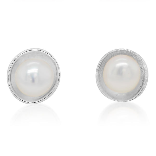 Pearl Studs