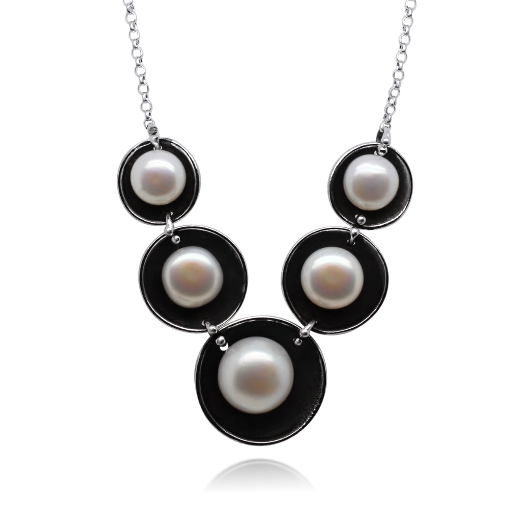 Quint Pearl Necklace with Patina