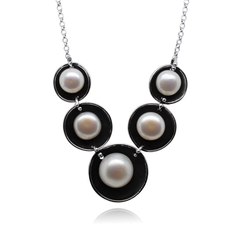 Quint Pearl Necklace with Patina