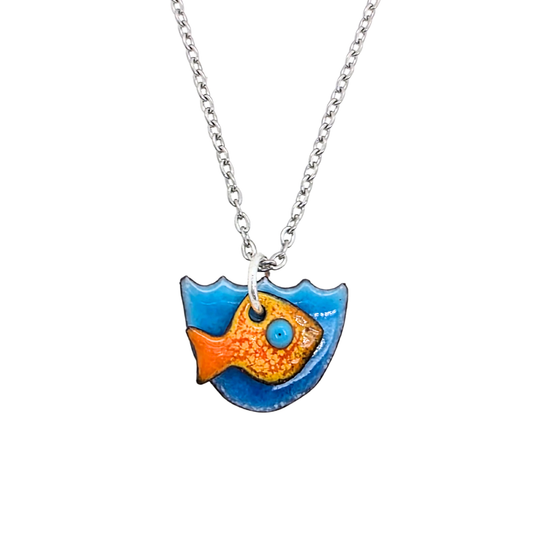 Make Waves Small Pendant Necklace