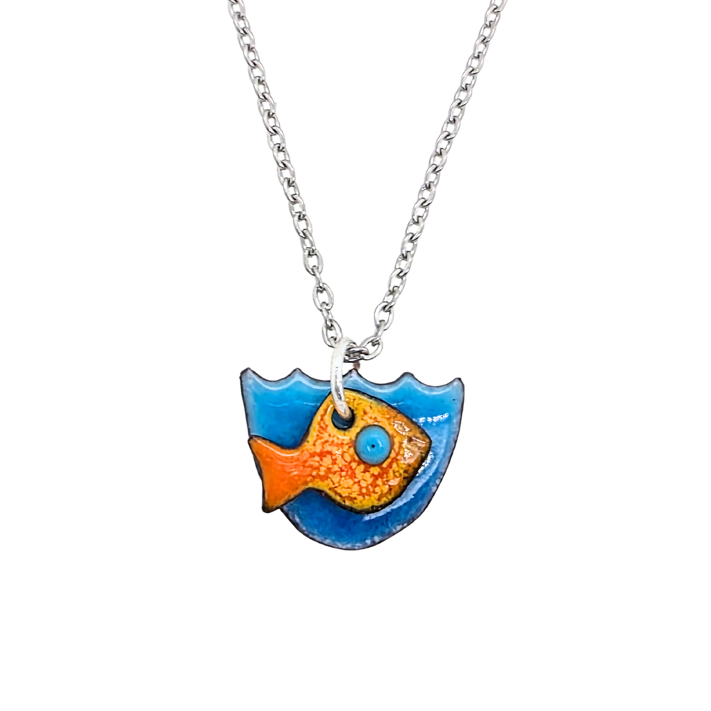 Make Waves Small Pendant Necklace